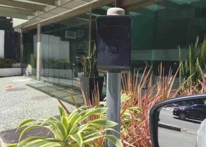Cobertura Com Hidro, Garagem, Academia E Portaria 24 Horas - Arpoador